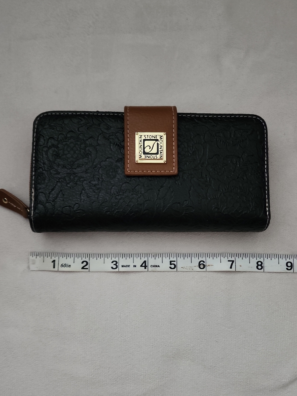 Stone Mountain Embossed Black Leather Wallet